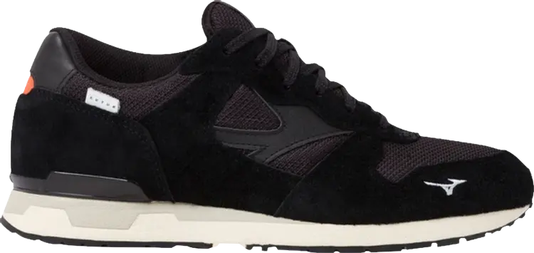 Кроссовки FUTUR x GV87 Black, черный
Кроссовки FUTUR x GV87 Black, черный