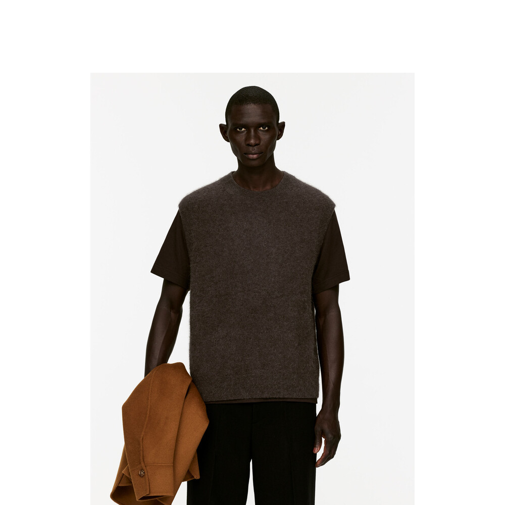 Жилет мужской Arket с круглым вырезом, темно-коричневый
Жилет мужской Arket с круглым вырезом, темно-коричневый