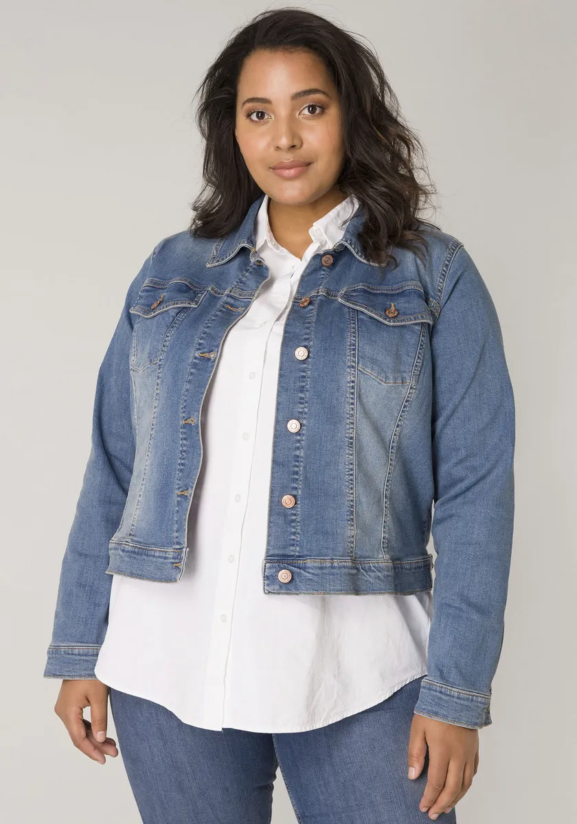 Джинсовая куртка Base Level Curvy "BAS-Yamila", модная базовая модель, цвет Mid Blue Cover, Синий, Джинсовая куртка Base Level Curvy "BAS-Yamila", модная базовая модель, цвет Mid Blue Cover
Джинсовая куртка Base Level Curvy "BAS-Yamila", модная базовая модель, цвет Mid Blue Cover, Синий, Джинсовая куртка Base Level Curvy "BAS-Yamila", модная базовая модель, цвет Mid Blue Cover