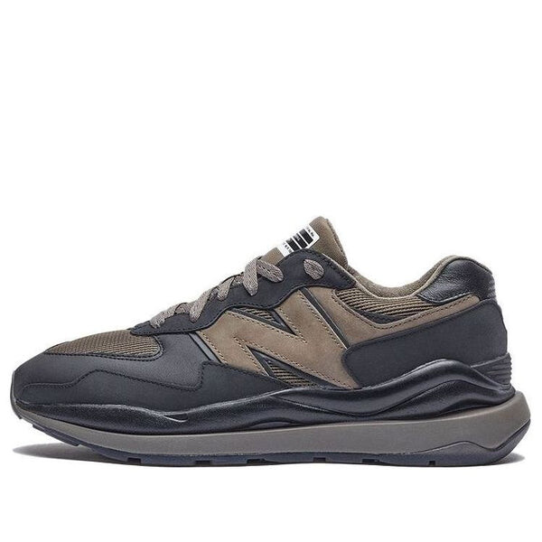 Кроссовки n.hoolywood x 57 40 New Balance, черный
Кроссовки n.hoolywood x 57 40 New Balance, черный
