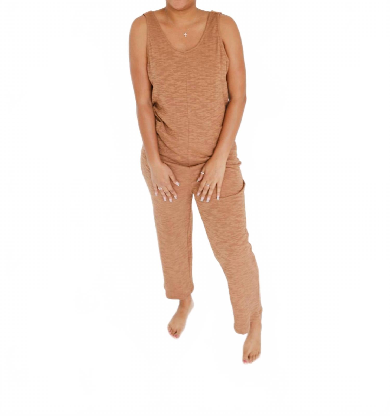 Женский комбинезон на бретелях в глиняном цвете Listicle, Clay
Женский комбинезон на бретелях в глиняном цвете Listicle, Clay