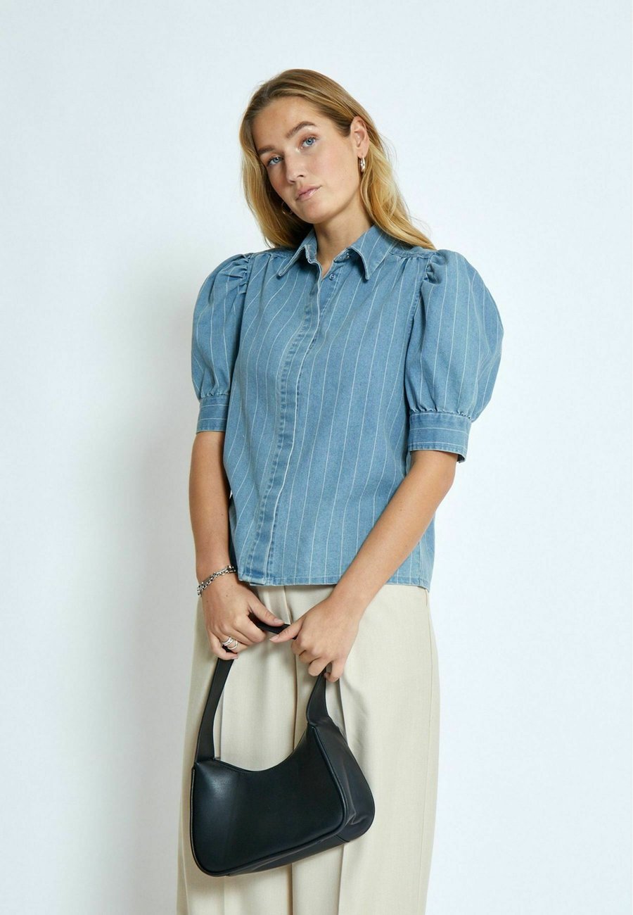 Блуза Minus PRIA, Light Denim/Light-Blue Denim
Блуза Minus PRIA, Light Denim/Light-Blue Denim