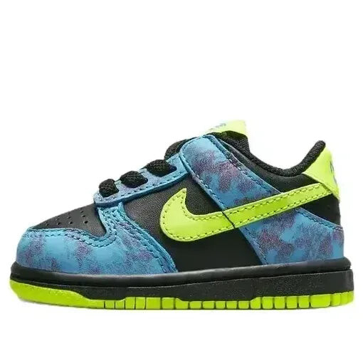Кроссовки dunk low se 'let's dance' Nike, синий
Кроссовки dunk low se 'let's dance' Nike, синий