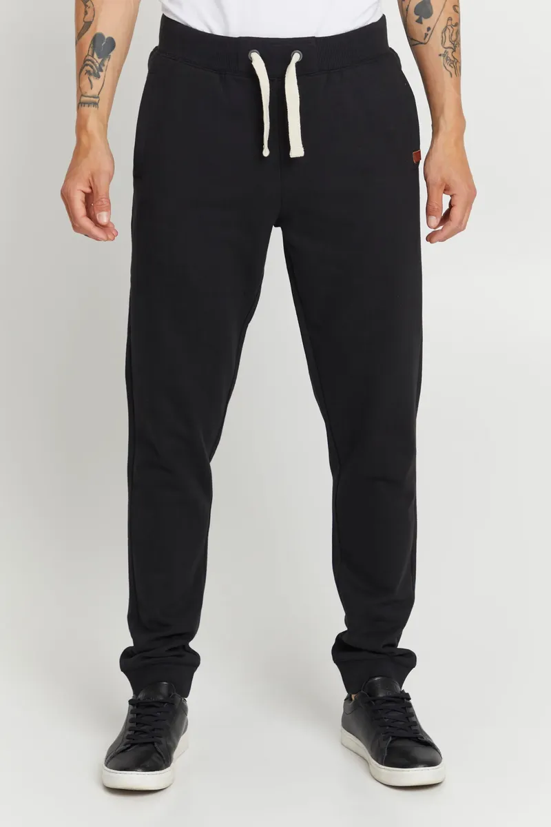 Спортивные брюки из смесового материала "BLEND BHTilo", черный
Спортивные брюки из смесового материала "BLEND BHTilo", черный