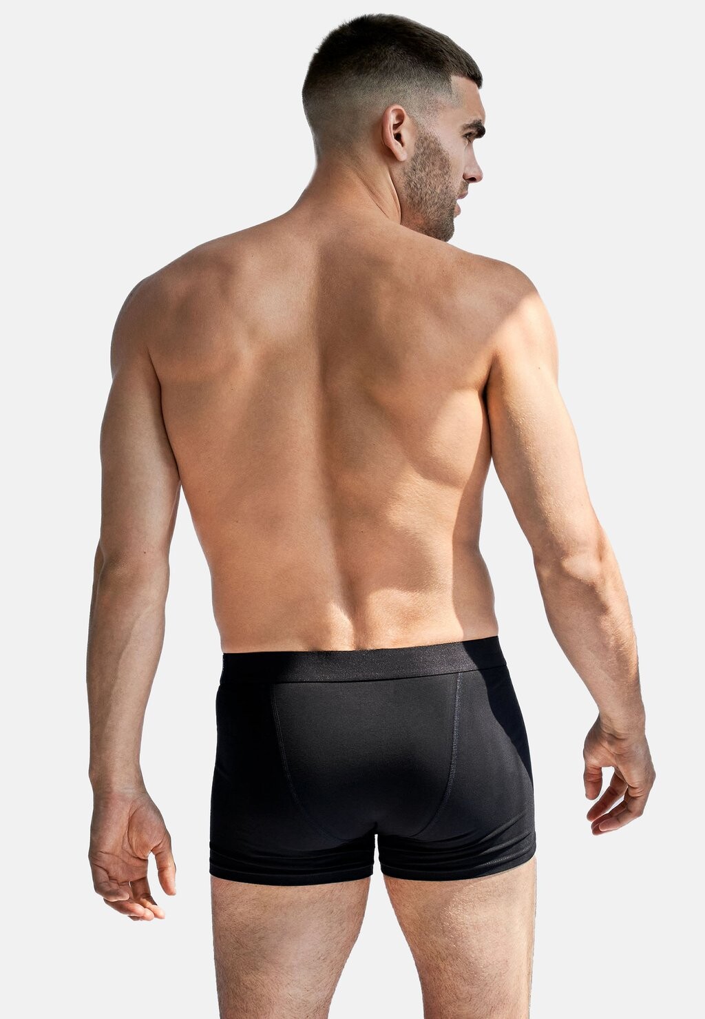 Брюки 3 PACK Bread & Boxers, черный
Брюки 3 PACK Bread & Boxers, черный