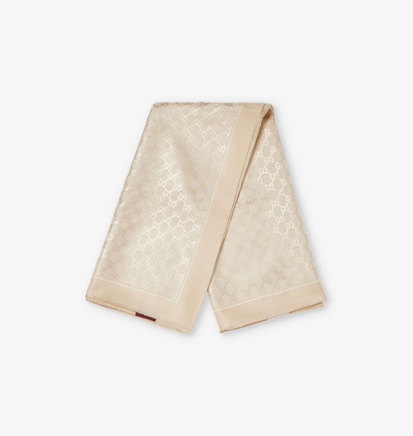 Шелковый шарф-каре с монограммой Gg Gucci, мультиколор
Шелковый шарф-каре с монограммой Gg Gucci, мультиколор