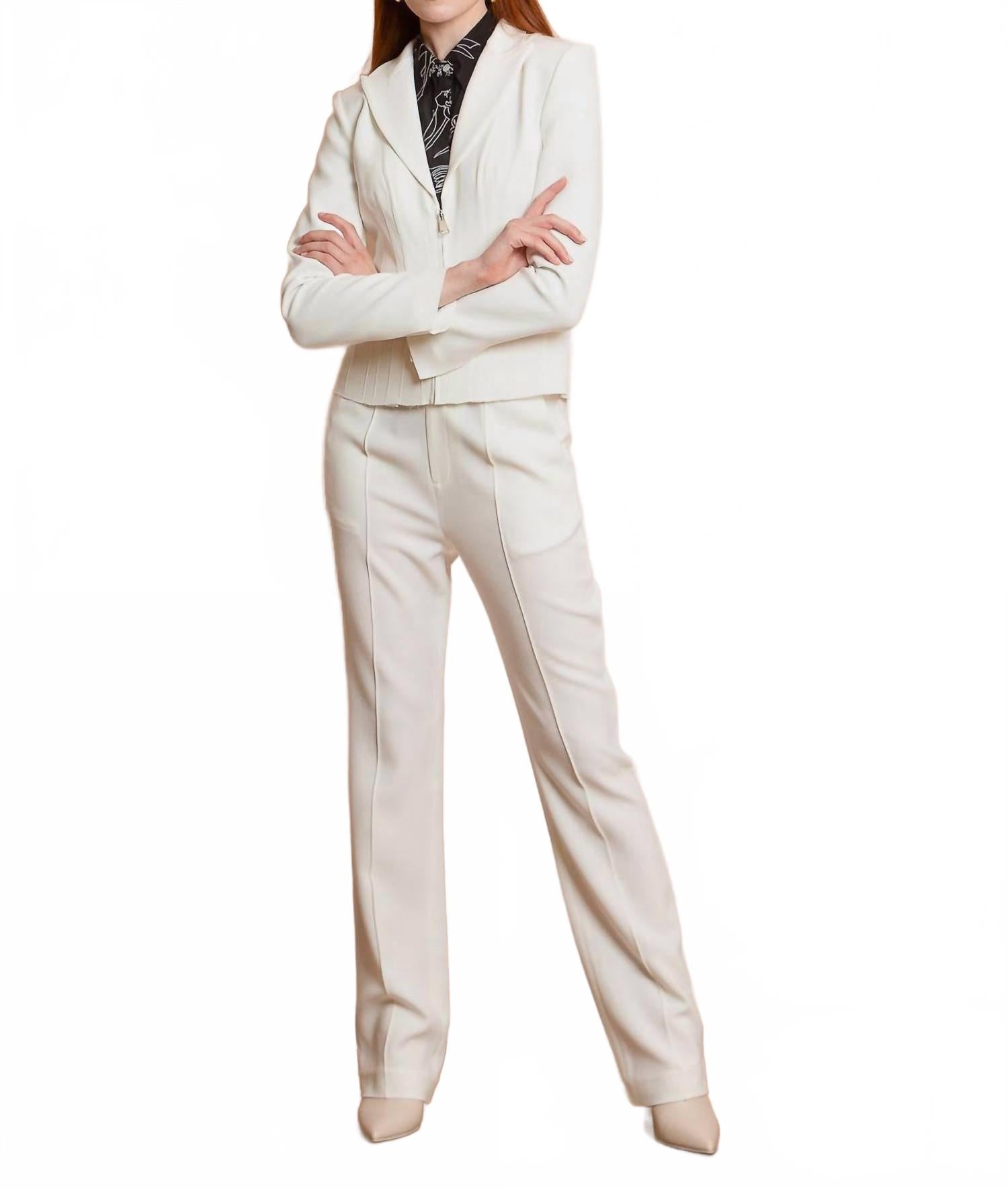 Брюки-клеш белые JESSIE LIU
Брюки-клеш белые JESSIE LIU