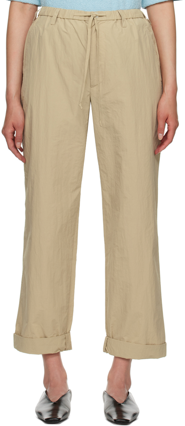 Бежевые брюки Моррис Nanushka
Бежевые брюки Моррис Nanushka