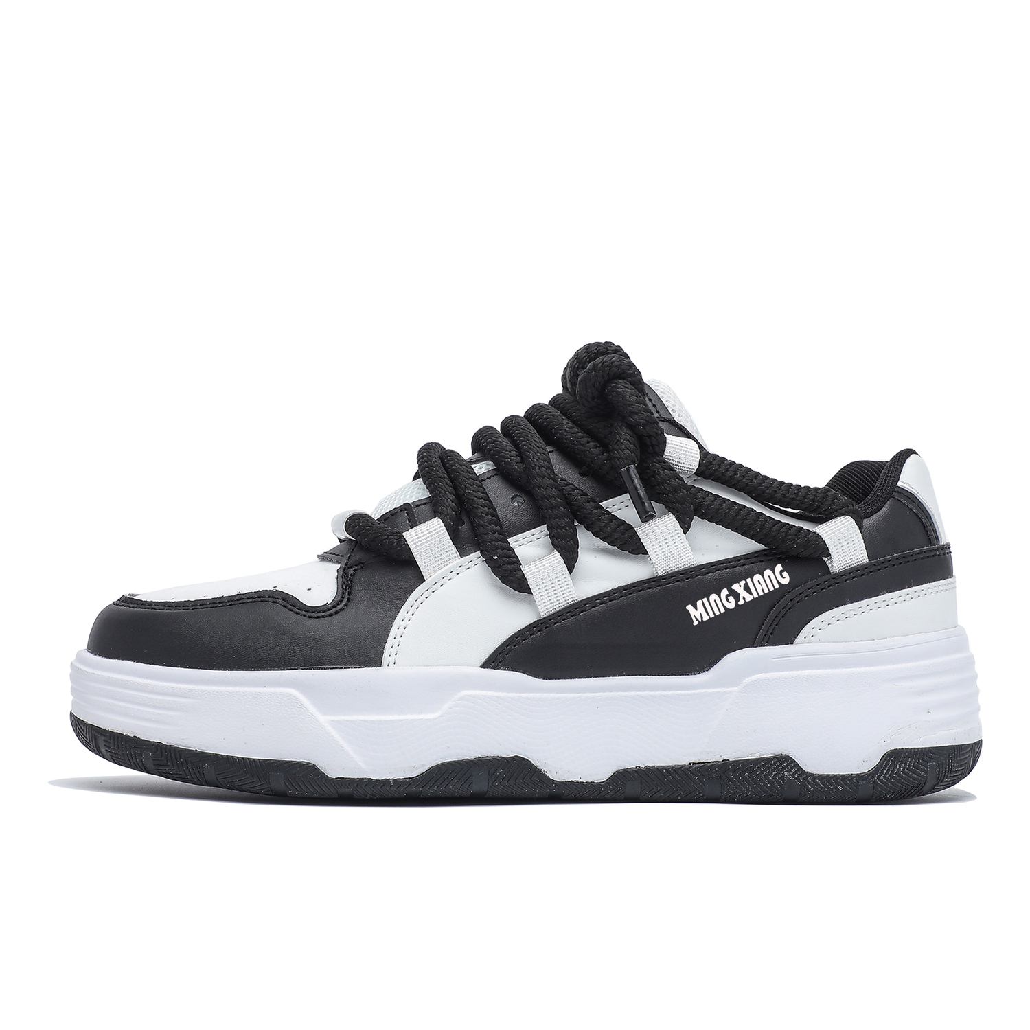 Singing Износостойкие противоскользящие низкие скейтерские кроссовки для увеличения роста унисекс черно-белые, цвет Black White
Singing Износостойкие противоскользящие низкие скейтерские кроссовки для увеличения роста унисекс черно-белые, цвет Black White