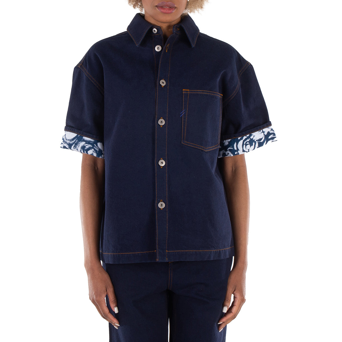 Бурберри Лого-Патч Джинсовая Хлопковая Рубашка Burberry, индиго
Бурберри Лого-Патч Джинсовая Хлопковая Рубашка Burberry, индиго