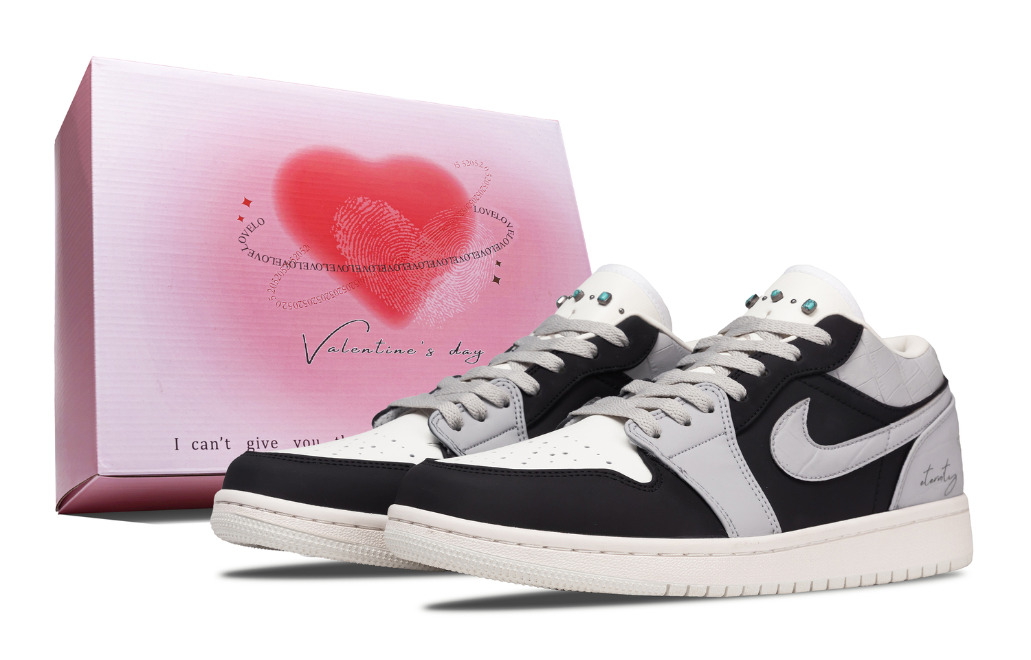 Jordan Кроссовки Air 1 Dior Gray Abrasion Resistant Low top Vintage Basketball Shoes мужские черно-серые
Jordan Кроссовки Air 1 Dior Gray Abrasion Resistant Low top Vintage Basketball Shoes мужские черно-серые