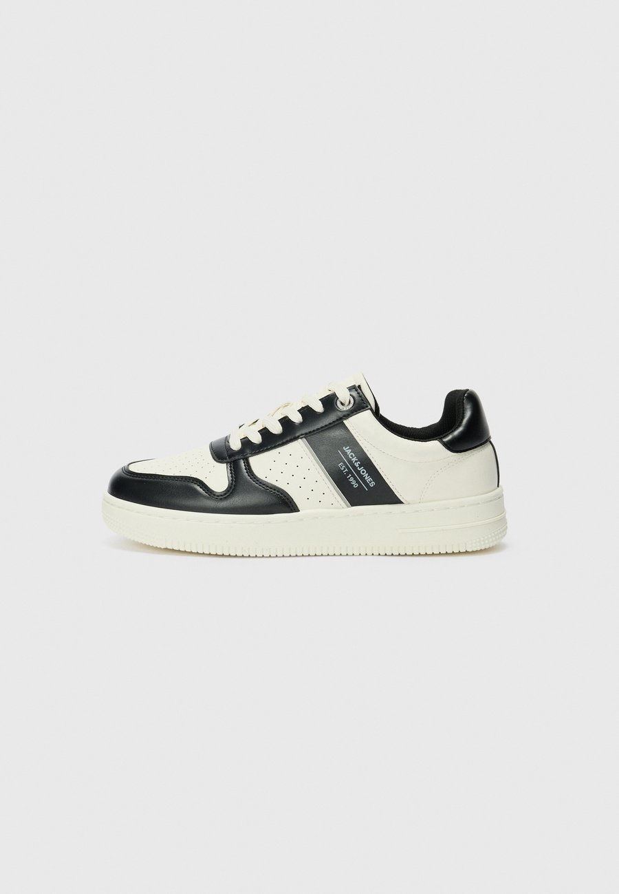 Кроссовки Jack & Jones JFWMAPLE, Anthracite
Кроссовки Jack & Jones JFWMAPLE, Anthracite