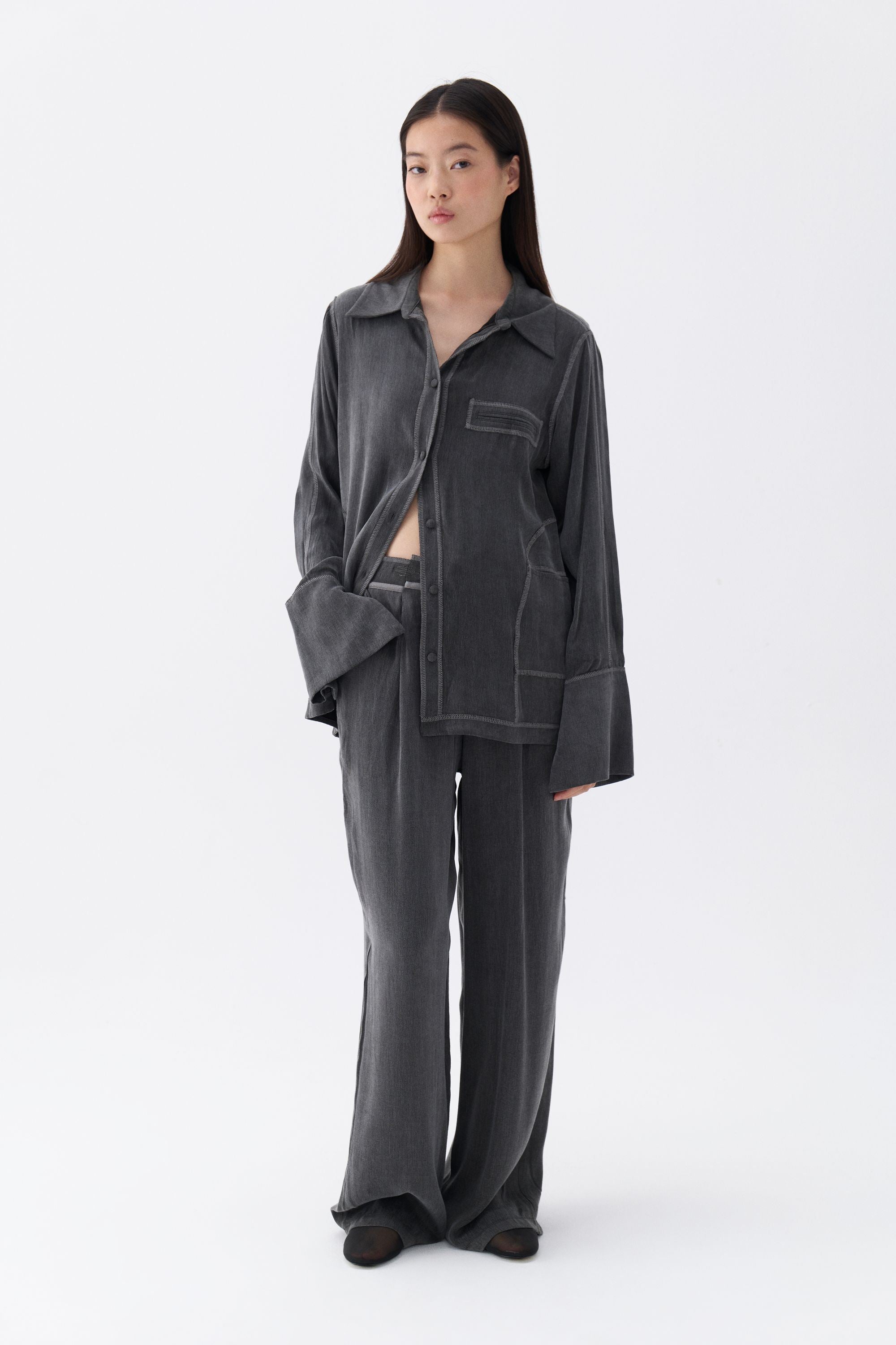 Рубашка с контрастной отделкой Nocturne, черный
Рубашка с контрастной отделкой Nocturne, черный