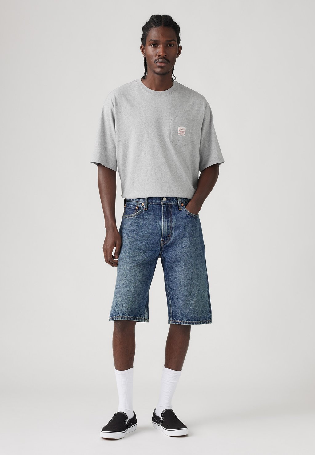 Джинсовые шорты LOOSE Levi's, цвет Indigo Heartbreak
Джинсовые шорты LOOSE Levi's, цвет Indigo Heartbreak