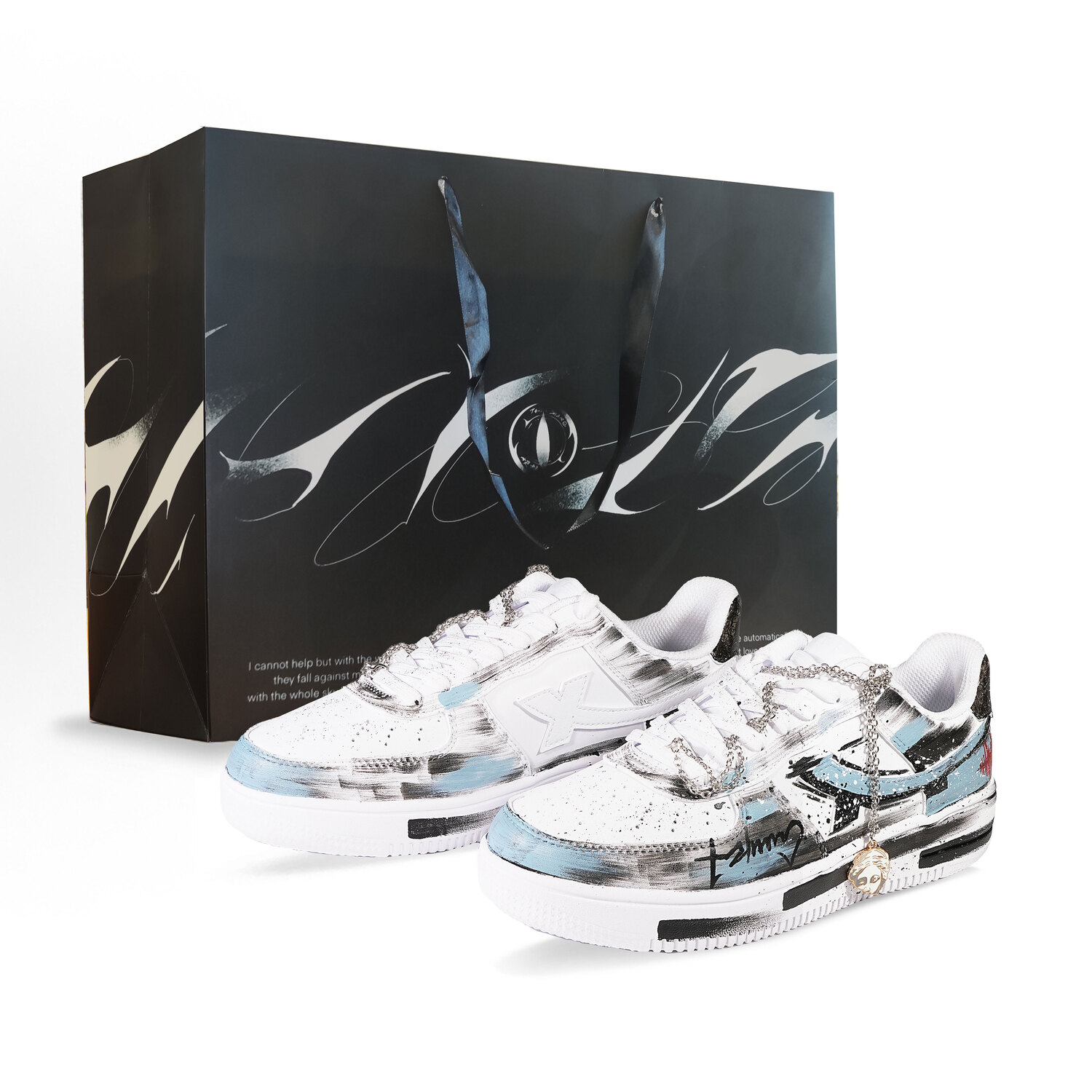 XTEP Скользоустойчивые кроссовки Air Force One с амортизацией, износостойкие, низкие, унисекс, бело-черно-синие, цвет White Black Blue
XTEP Скользоустойчивые кроссовки Air Force One с амортизацией, износостойкие, низкие, унисекс, бело-черно-синие, цвет White Black Blue