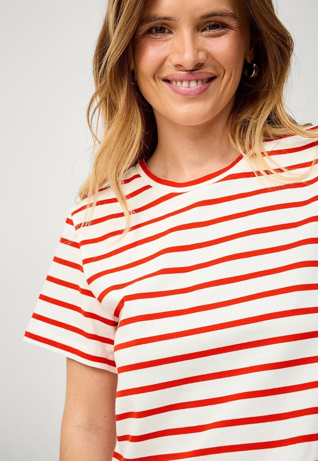 Футболка базовая Ellos Collection, красный
Футболка базовая Ellos Collection, красный