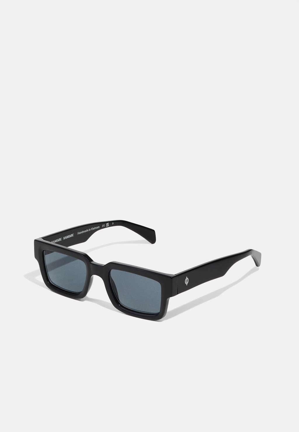 Солнцезащитные очки SAJESSIE SUNGLASSES UNISEX Samsøe Samsøe, черный
Солнцезащитные очки SAJESSIE SUNGLASSES UNISEX Samsøe Samsøe, черный