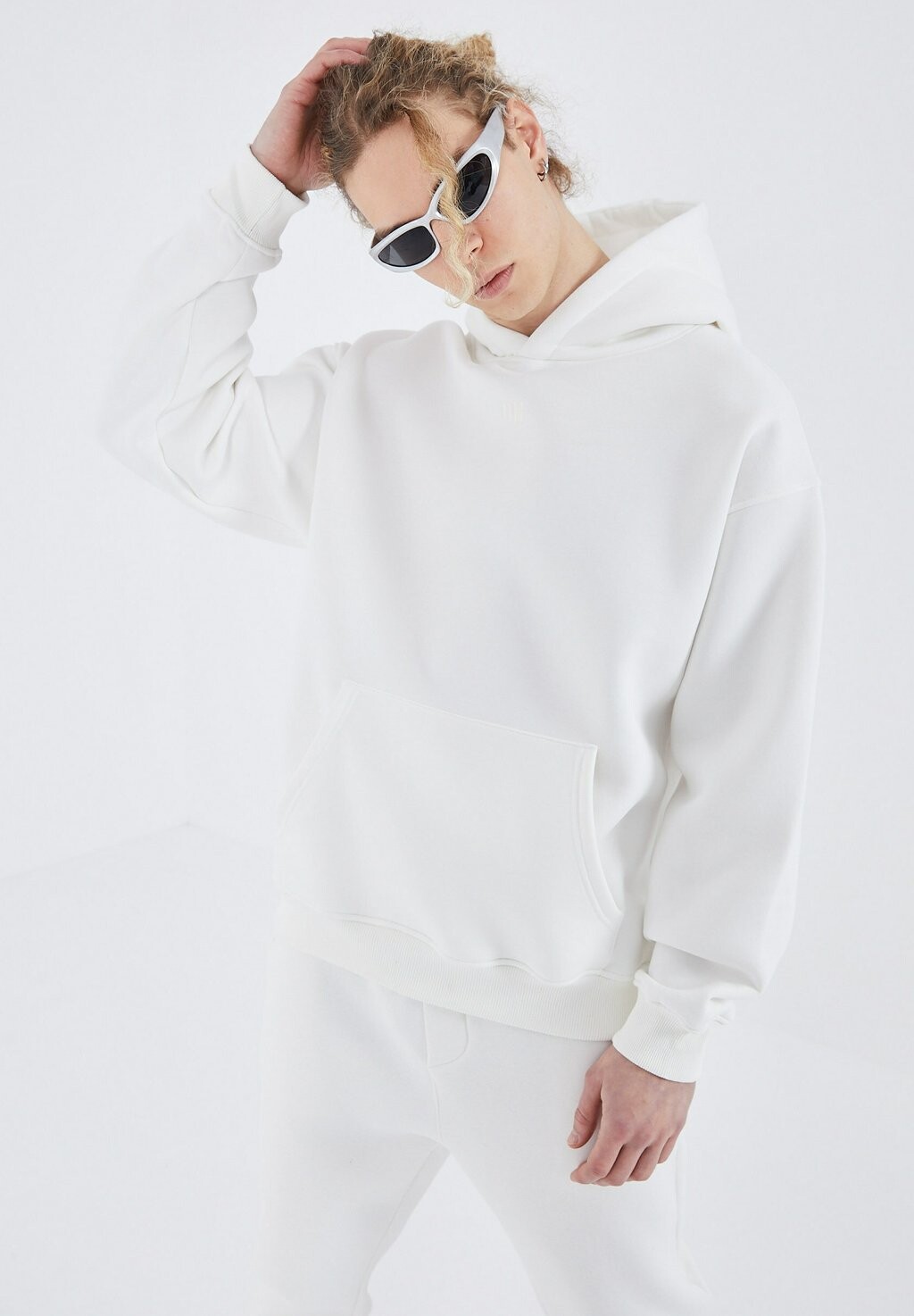 Толстовка Fit Megaman, кремовый
Толстовка Fit Megaman, кремовый