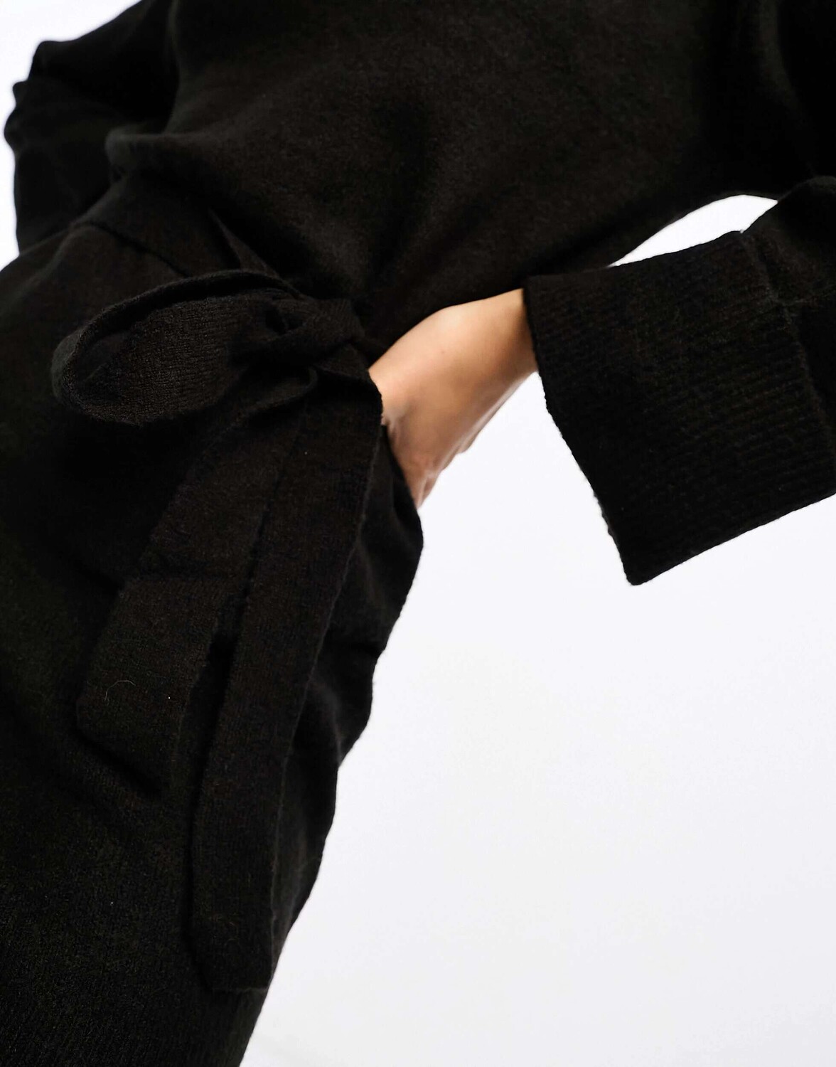 Черное мини-платье-джемпер с высоким воротником и завязкой на талии Vila, Черный, Черное мини-платье-джемпер с высоким воротником и завязкой на талии Vila
Черное мини-платье-джемпер с высоким воротником и завязкой на талии Vila, Черный, Черное мини-платье-джемпер с высоким воротником и завязкой на талии Vila