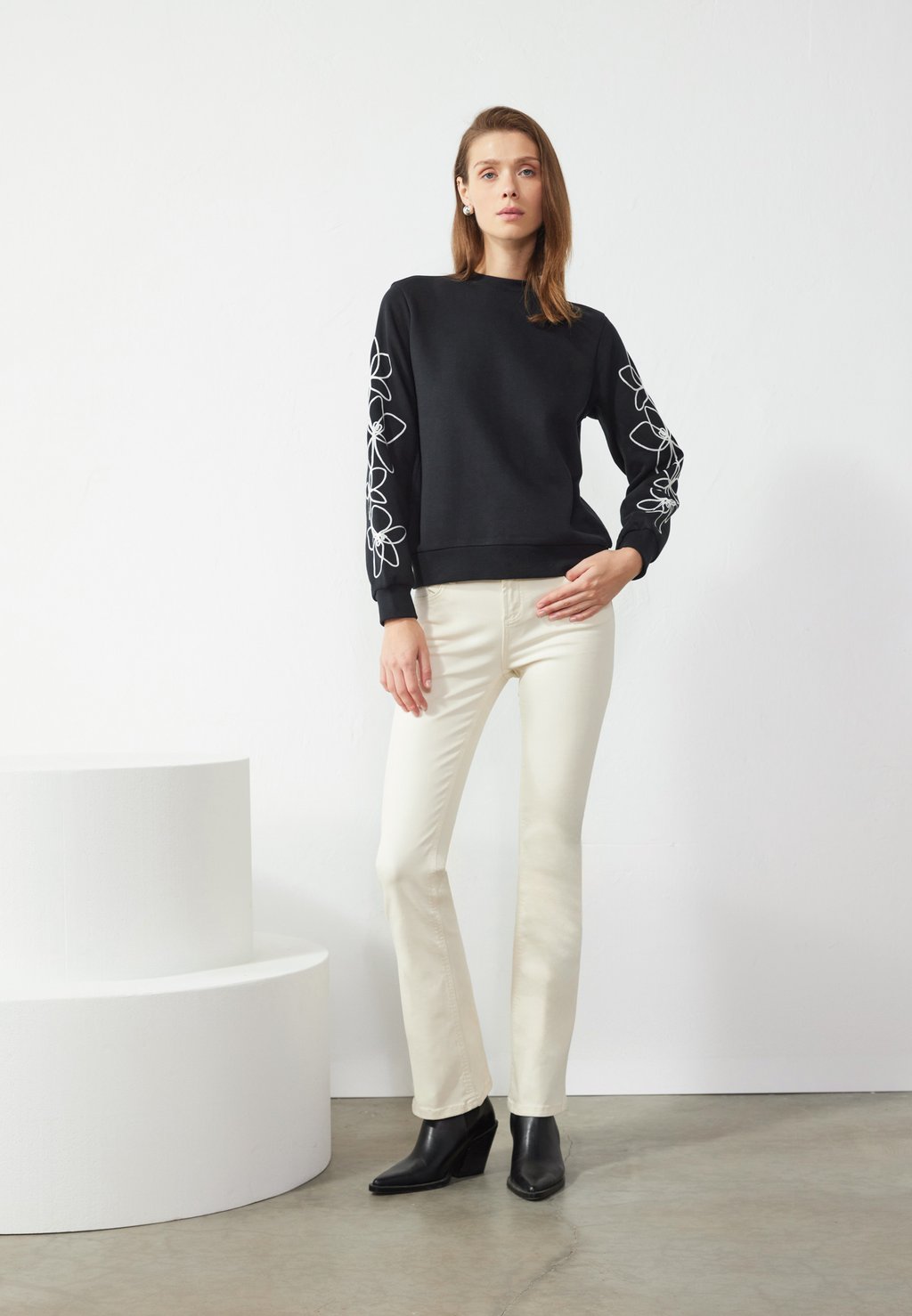 Толстовка Anna Field, черный 
Толстовка Anna Field, черный