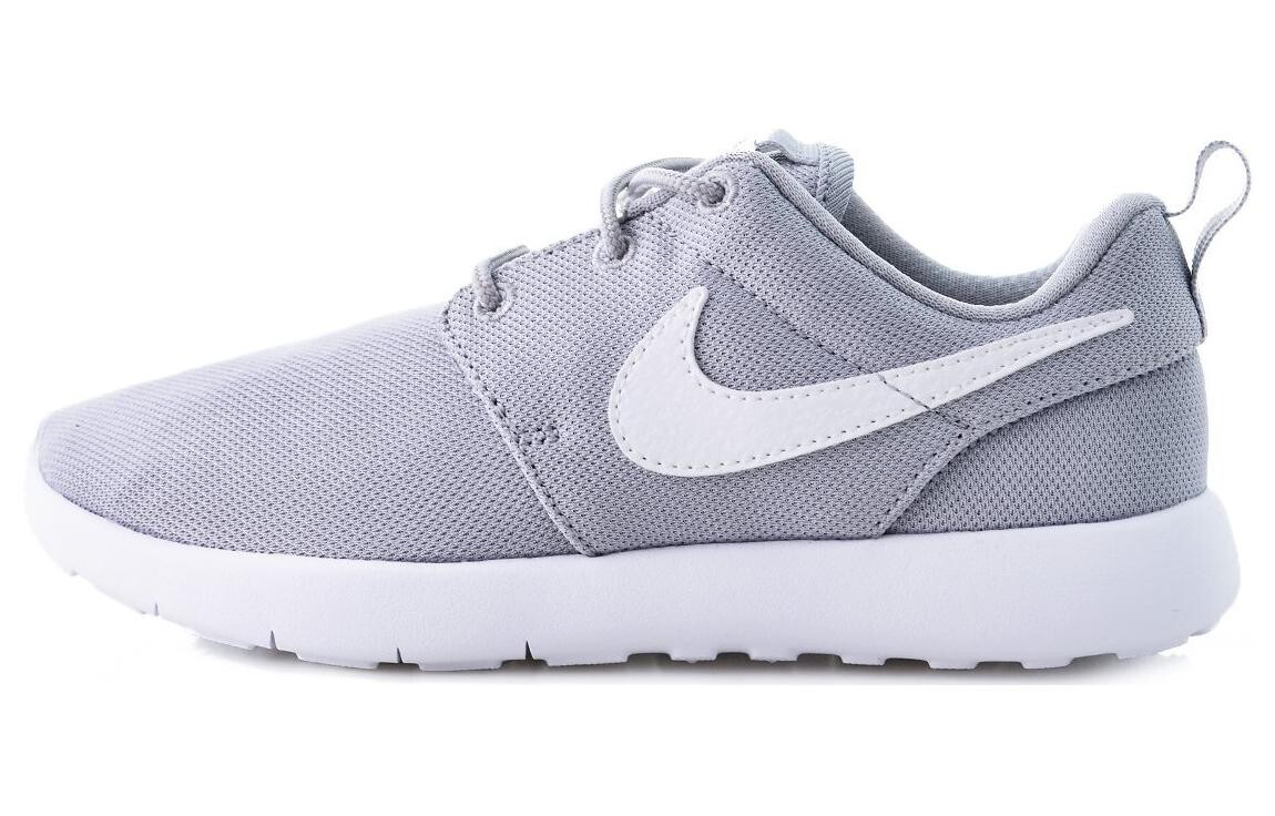 Кроссовки Nike Roshe One Wolf Grey GS, серый
Кроссовки Nike Roshe One Wolf Grey GS, серый