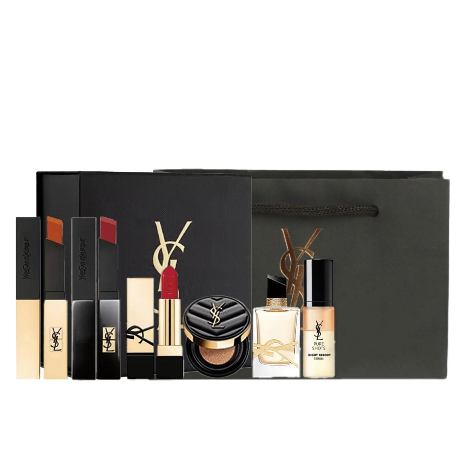 Набор помад для макияжа легко растушевывается натуральный матовый выравнивает тон кожи комплект из восьми штук SAINT LAURENT
Набор помад для макияжа легко растушевывается натуральный матовый выравнивает тон кожи комплект из восьми штук SAINT LAURENT