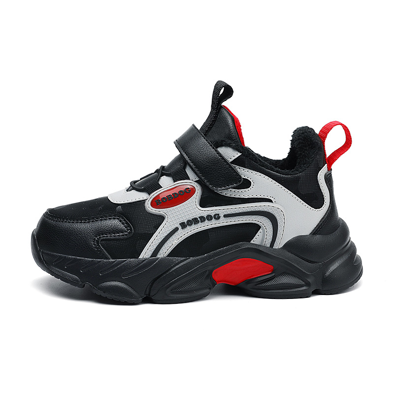 Детские кроссовки для бега BOBDOG, черный/красный
Детские кроссовки для бега BOBDOG, черный/красный