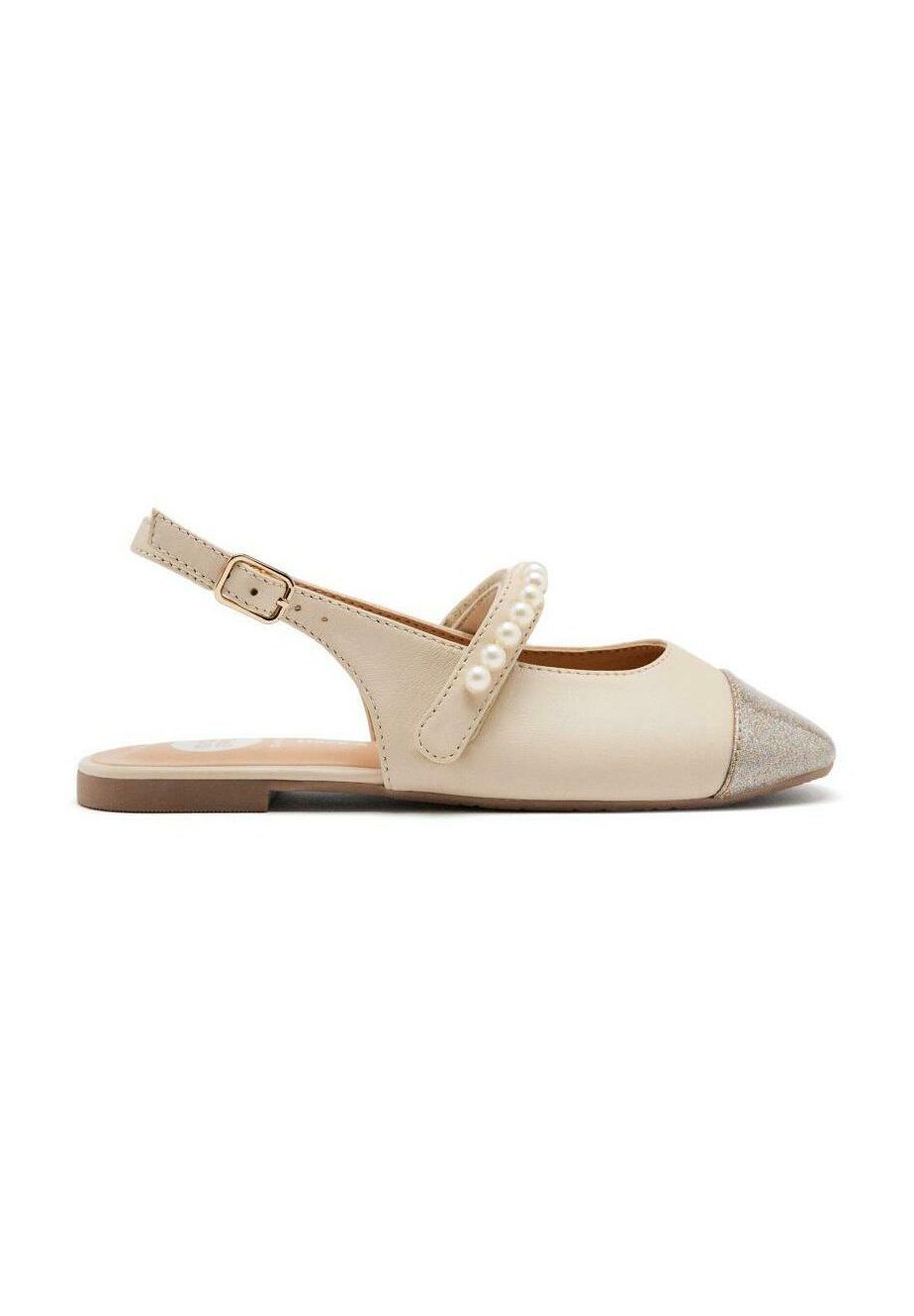 Балетки с ремешком DESTALONADAS PERLAS HAWLEY Gioseppo, слоновая кость
Балетки с ремешком DESTALONADAS PERLAS HAWLEY Gioseppo, слоновая кость