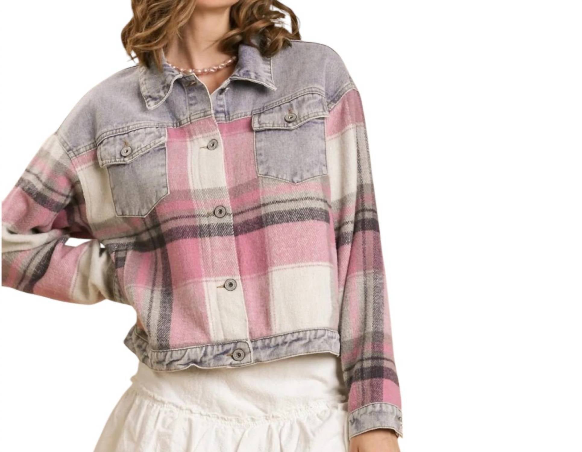 Джинсовая куртка в клетку с пуговицами, светло-розовая Umgee
Джинсовая куртка в клетку с пуговицами, светло-розовая Umgee