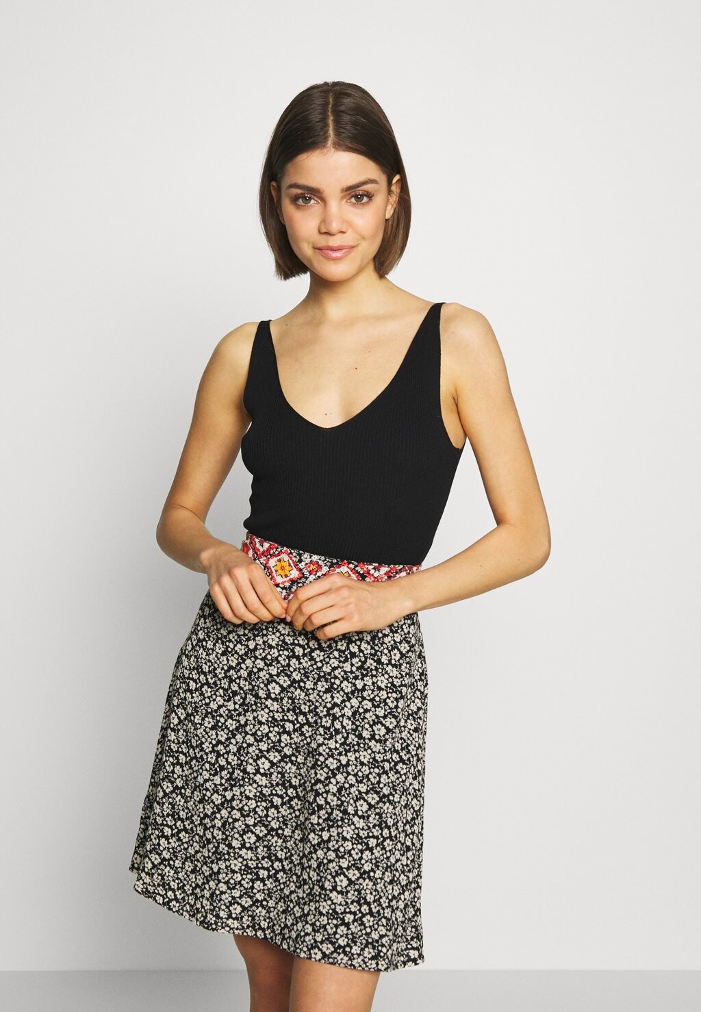 Топ JDY, черный
Топ JDY, черный