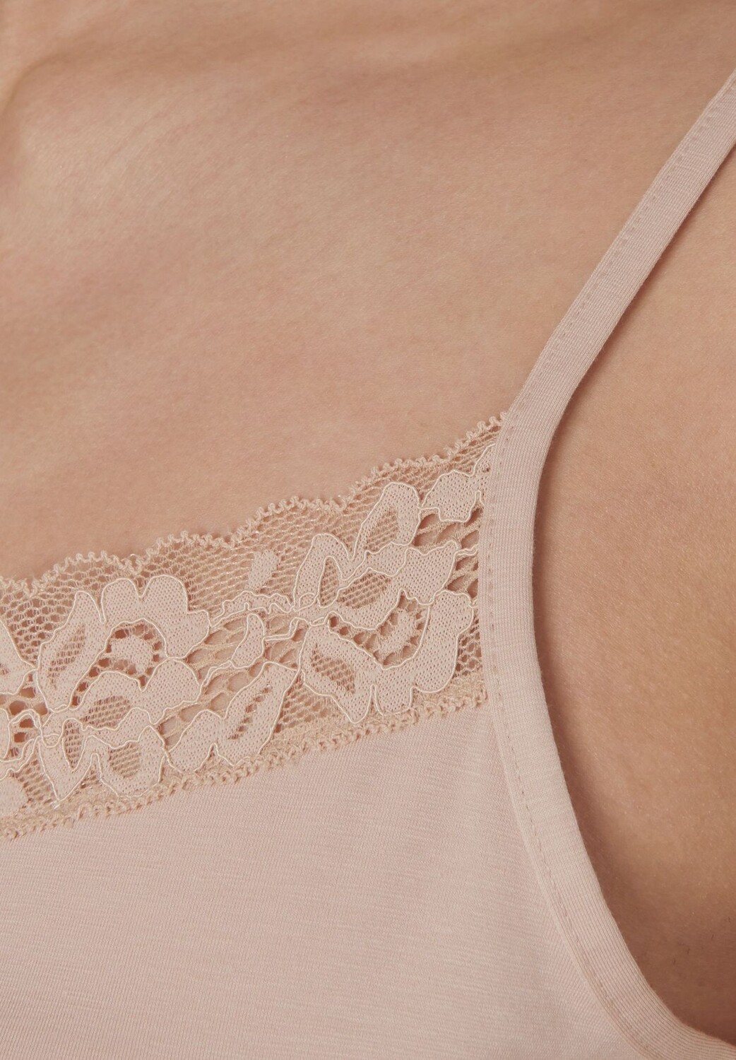 Регулируемая женская нижняя рубашка из кружева Natural Comfort CALIDA, цвет Rose Teint
Регулируемая женская нижняя рубашка из кружева Natural Comfort CALIDA, цвет Rose Teint