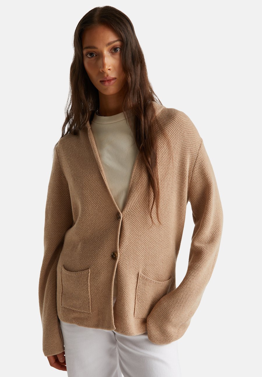 Кардиган United Colors of Benetton Cardigan, Beige
Кардиган United Colors of Benetton Cardigan, Beige