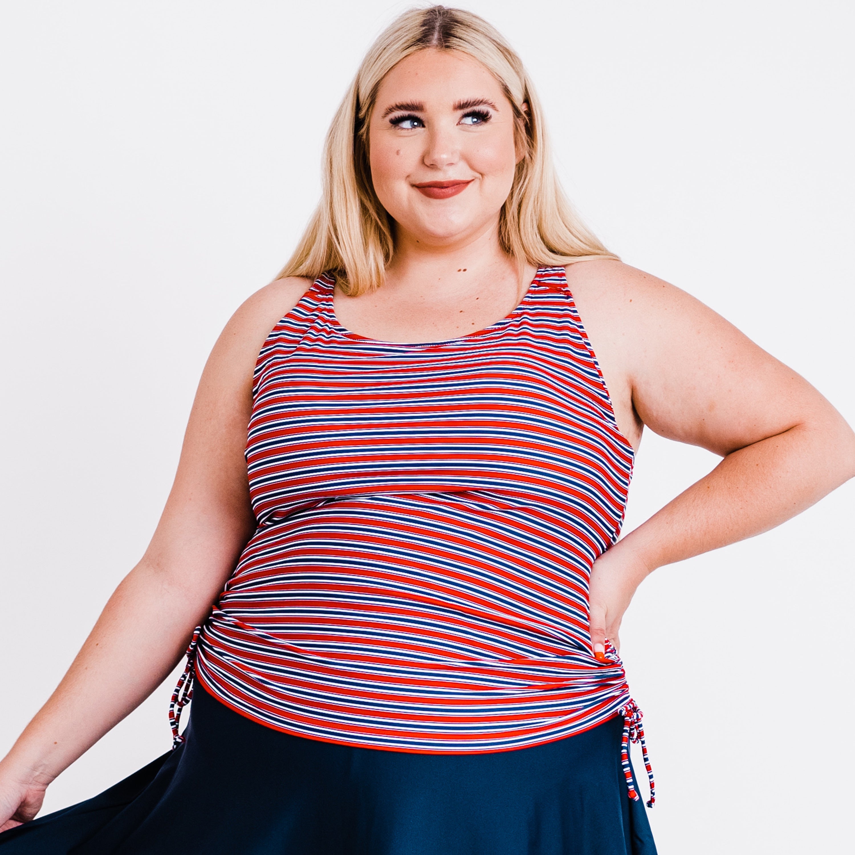 Женский купальник-танкини Maya Maya с вынимающимися чашечками - Patterns Calypsa, цвет navy & red stripe
Женский купальник-танкини Maya Maya с вынимающимися чашечками - Patterns Calypsa, цвет navy & red stripe
