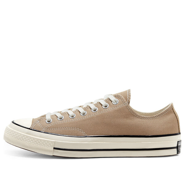 Кроссовки chuck 70 low 'seasonal color - nomad khaki' Converse, хаки
Кроссовки chuck 70 low 'seasonal color - nomad khaki' Converse, хаки