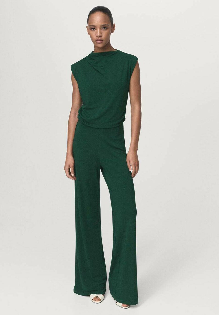 Комбинезон Mango WITH DRAPED NECKLINE, Dark Green
Комбинезон Mango WITH DRAPED NECKLINE, Dark Green