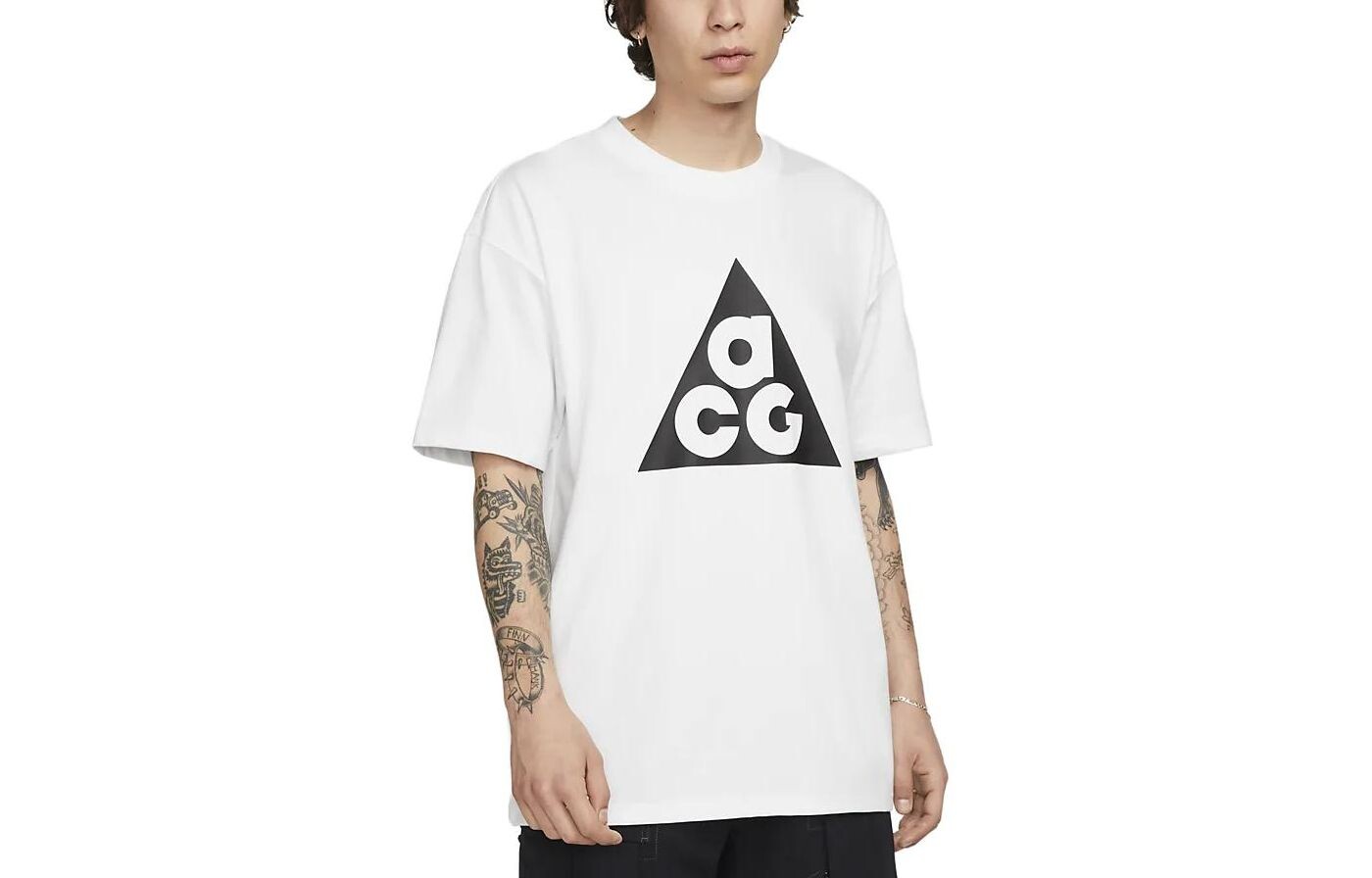 Футболка с логотипом ACG Nike, белый
Футболка с логотипом ACG Nike, белый