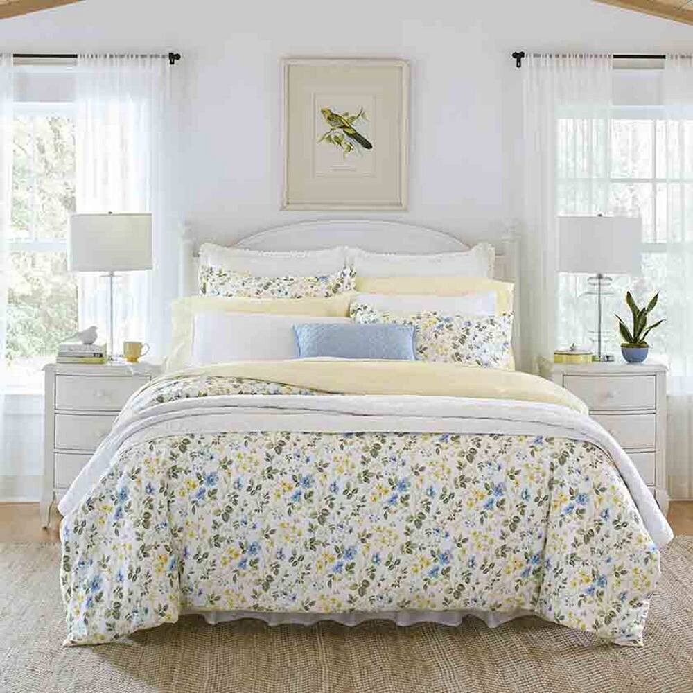 синий комплект пододеяльников Laura Ashley Meadow с цветочным принтом и накладками, синий
синий комплект пододеяльников Laura Ashley Meadow с цветочным принтом и накладками, синий