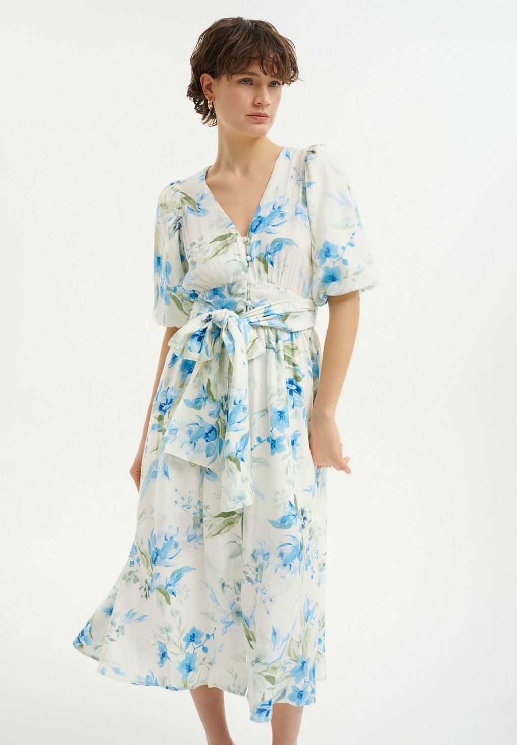 Повседневное платье Greenpoint, белый
Повседневное платье Greenpoint, белый