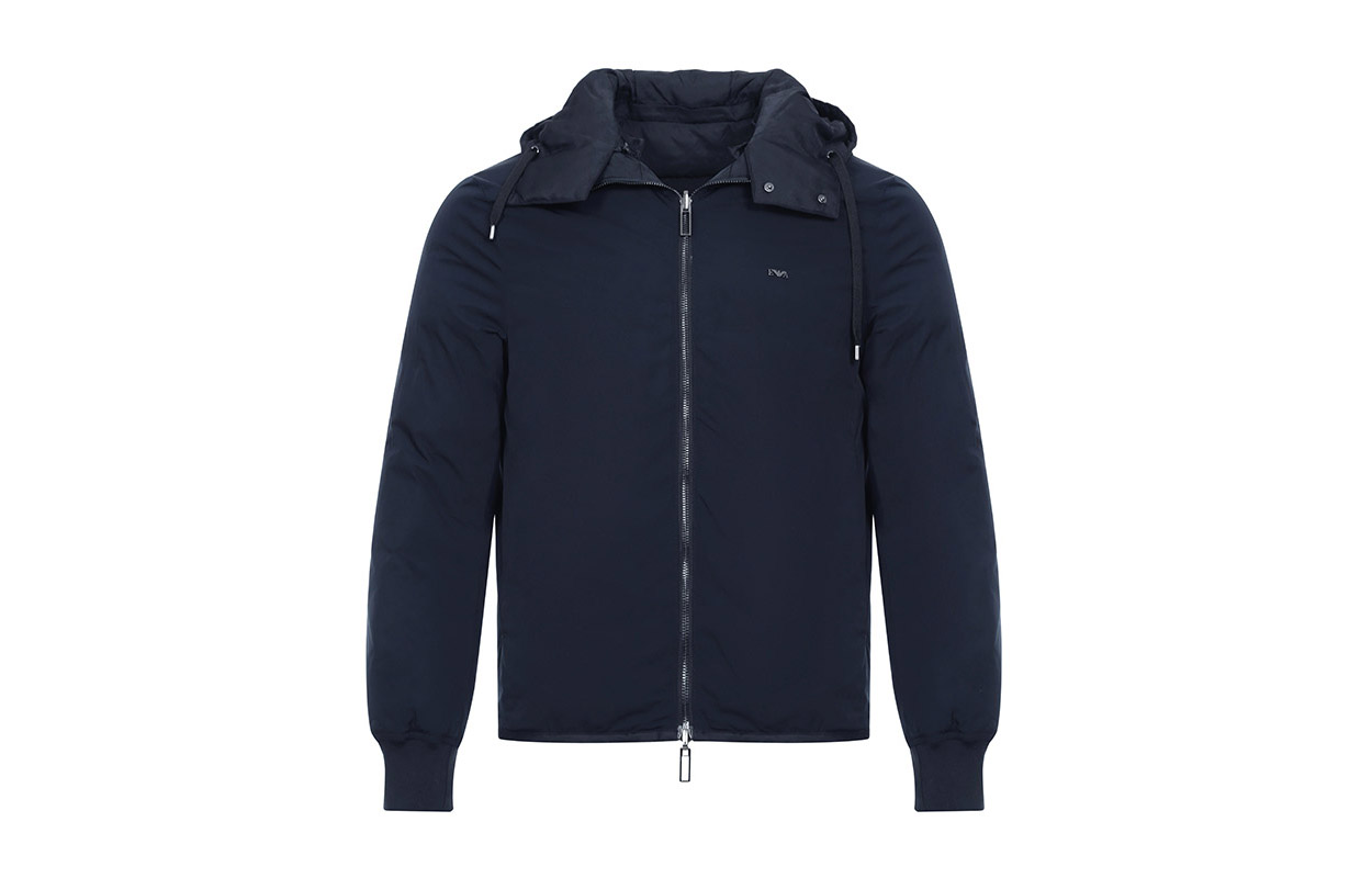 EMPORIO ARMANI Пуховик мужской морской синий
EMPORIO ARMANI Пуховик мужской морской синий