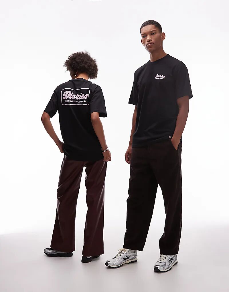 Футболка с графическим принтом на спине Dickies Lewistown черного и розового цветов
Футболка с графическим принтом на спине Dickies Lewistown черного и розового цветов