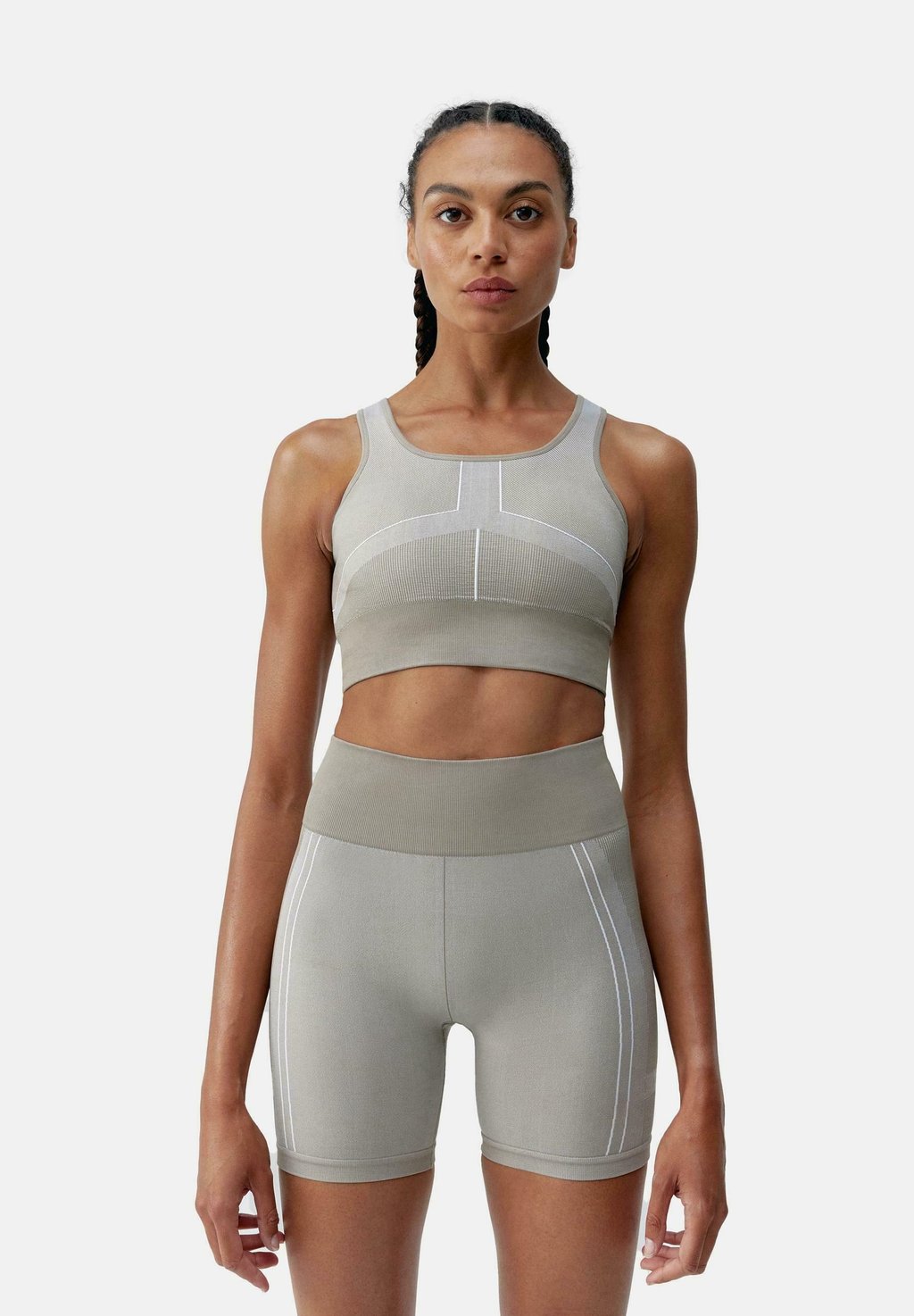 Топ CARA Born Living Yoga, бежевый
Топ CARA Born Living Yoga, бежевый