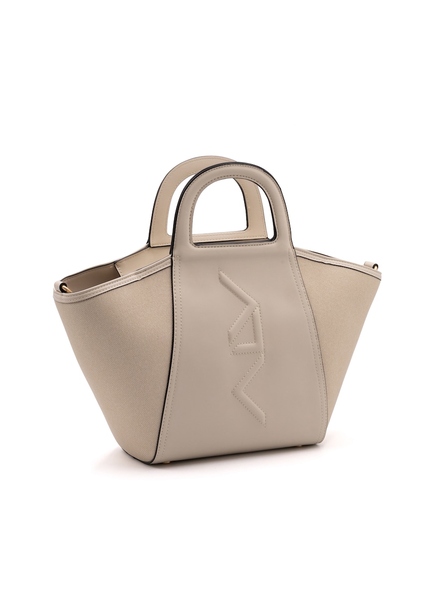 Сумочка ALV By Alviero Martini, белый
Сумочка ALV By Alviero Martini, белый