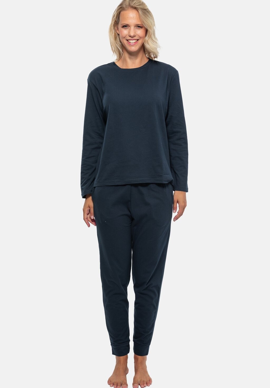 Пижамный комплект Schiesser, темно-синий
Пижамный комплект Schiesser, темно-синий