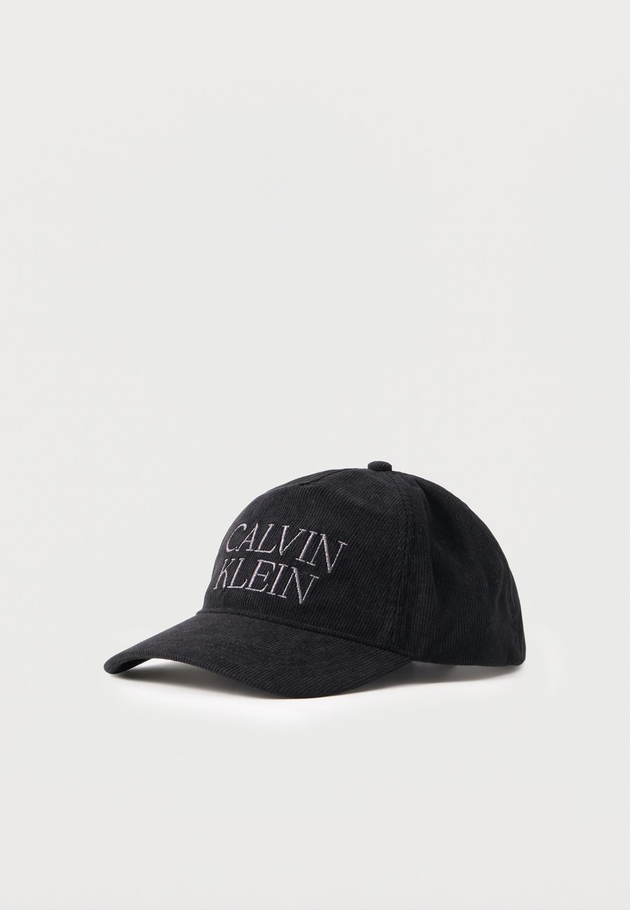 Бейсболка Calvin Klein GRAPHIC PANEL, Black
Бейсболка Calvin Klein GRAPHIC PANEL, Black