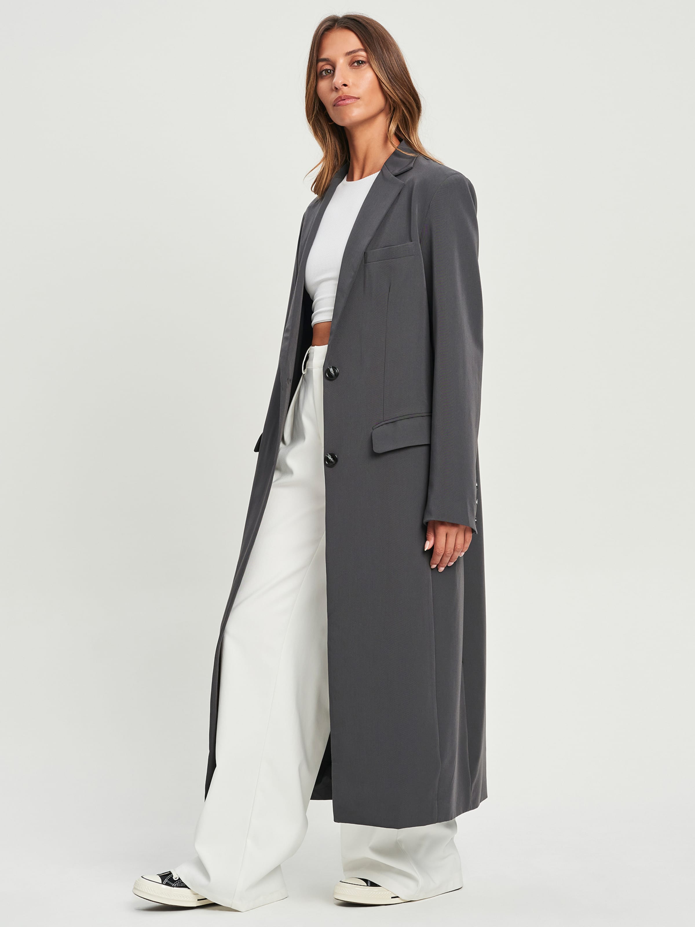 Willa Демисезонное пальто 'Blaise' в темно-сером цвете
Willa Демисезонное пальто 'Blaise' в темно-сером цвете