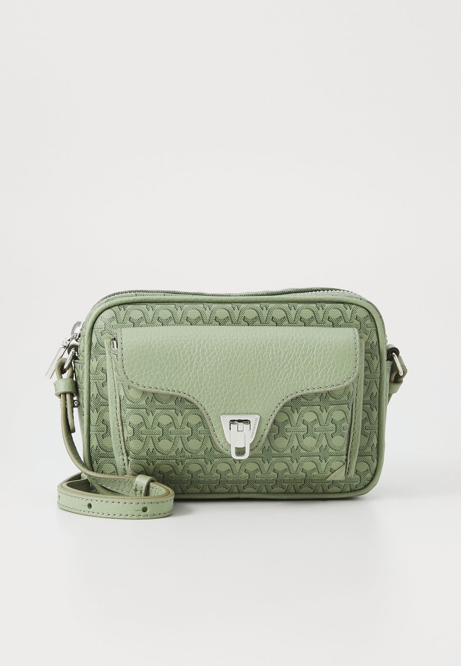 Сумка кросс-боди Coccinelle BEAT MONO, Green
Сумка кросс-боди Coccinelle BEAT MONO, Green