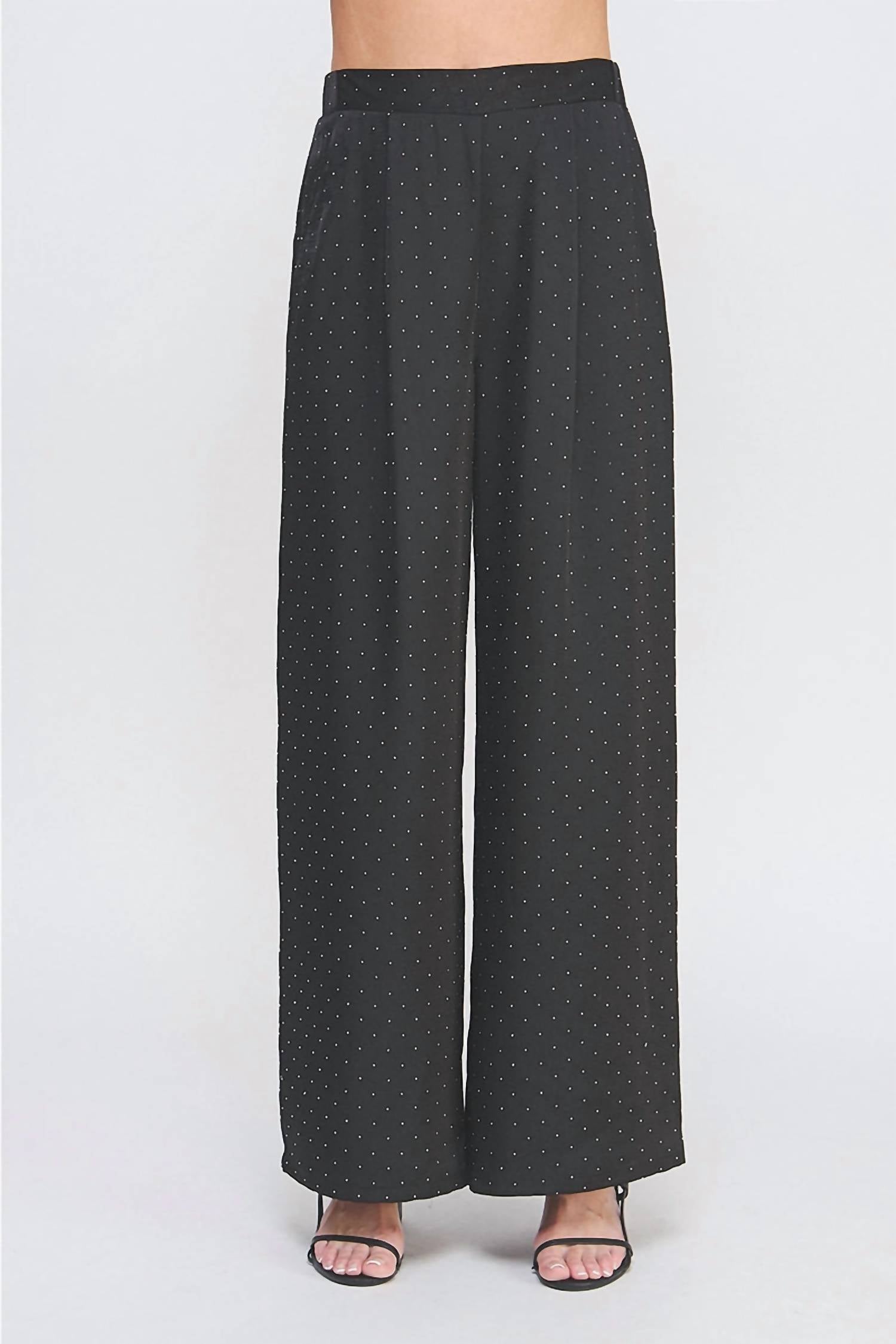 Брюки Waverly с акцентами из страз в черном цвете ALLIE ROSE
Брюки Waverly с акцентами из страз в черном цвете ALLIE ROSE