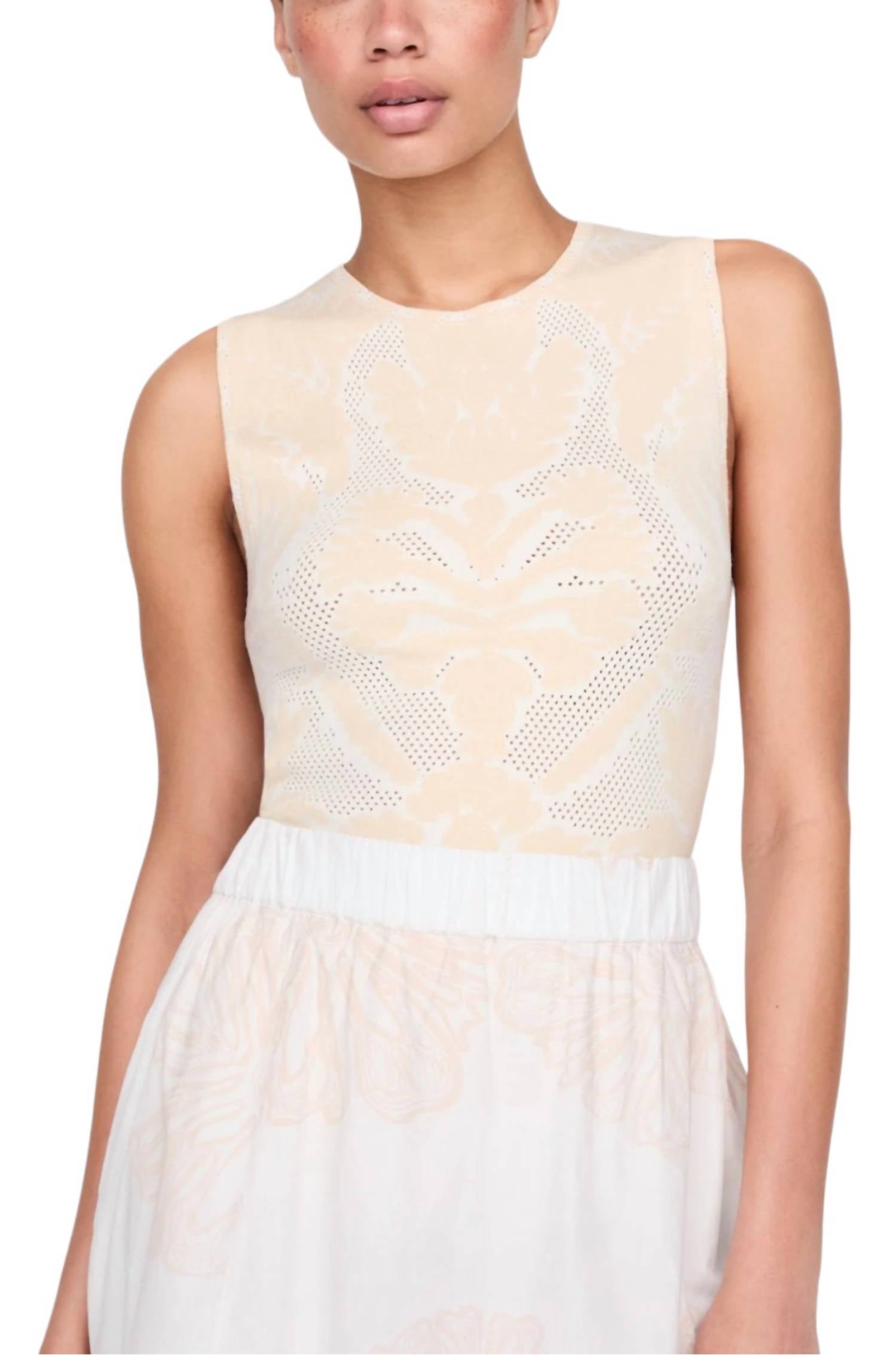 Майка Melba в цвете Opal Marie Oliver
Майка Melba в цвете Opal Marie Oliver