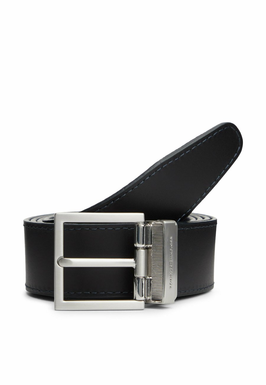 Ремень Tommy Hilfiger REVERSIBLE SQUARE BUCKLE , Black
Ремень Tommy Hilfiger REVERSIBLE SQUARE BUCKLE , Black