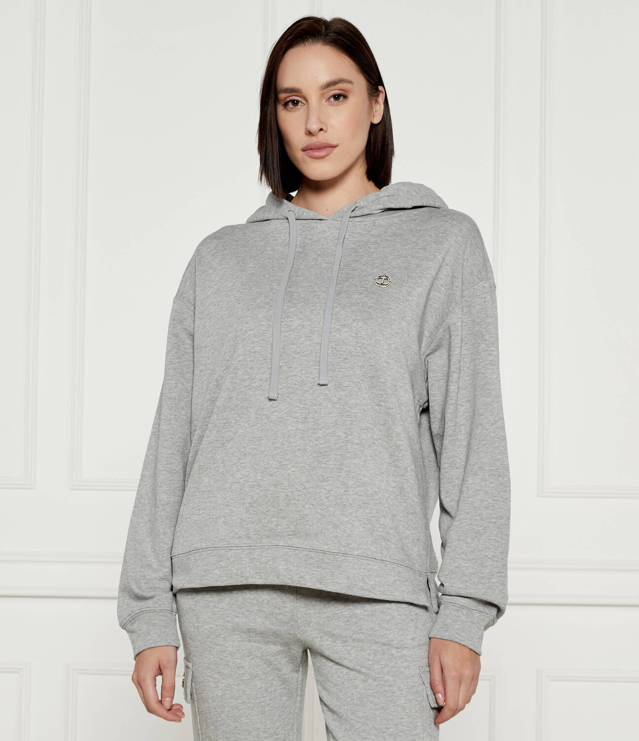 Толстовка TWINSET Relaxed fit, серый 
Толстовка TWINSET Relaxed fit, серый